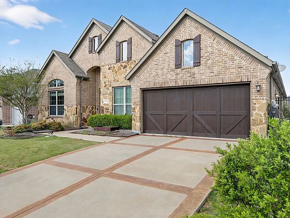2nd image of 1513 Liberty Way Trl