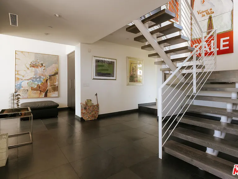 2651 Nichols Canyon Rd — Photo 11