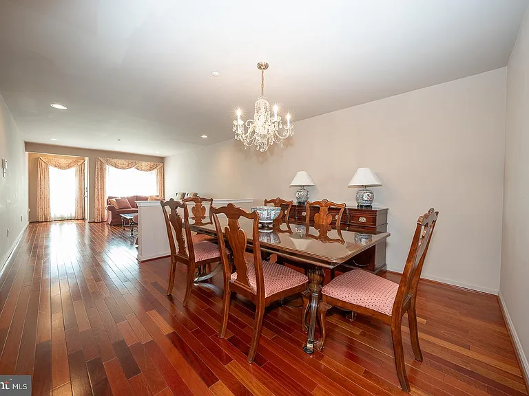 234 Lookout Pl — Photo 3