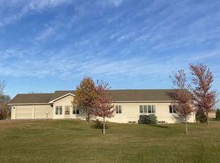31310 460th Ave, Jeffers, MN 56145