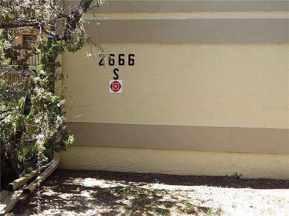 2nd image of 2666 Sabal Springs Cir APT 102