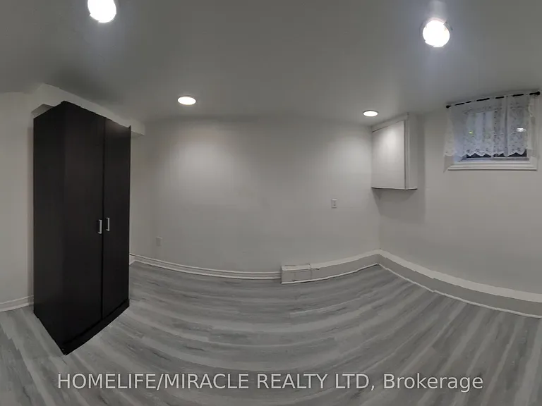1 Homestead Rd — Photo 8