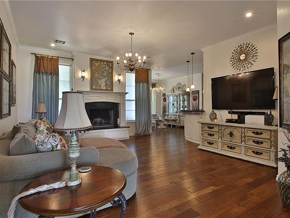 5th image of 617 Dayton Cir