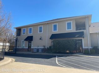 216 E Township St APT 201, Fayetteville, AR 72703