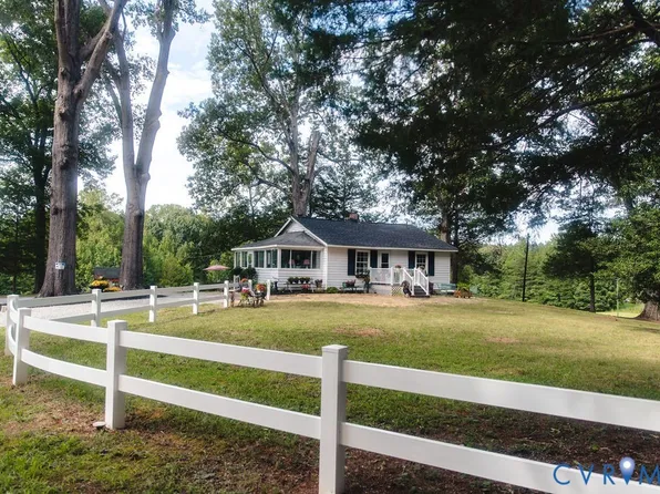 1600 Reams Rd, Powhatan, VA 23139