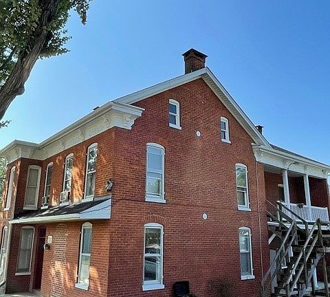 2nd image of 1594 Trolley Rd #3