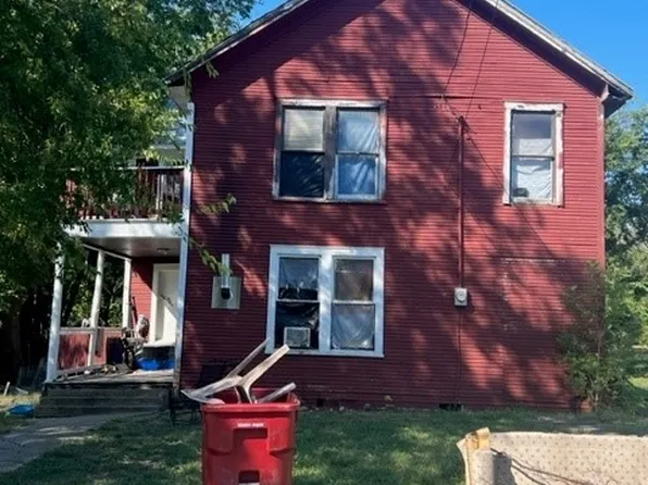 204 S Delaware St, Clarksville, TX 75426