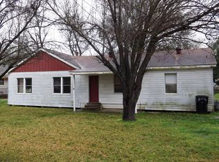 212 Atlanta Ave, Nederland, TX 77627