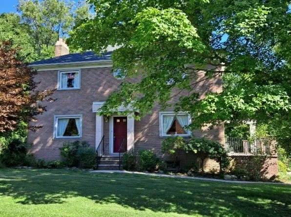 9 Woods Edge Ct, White Twp., NJ 07823