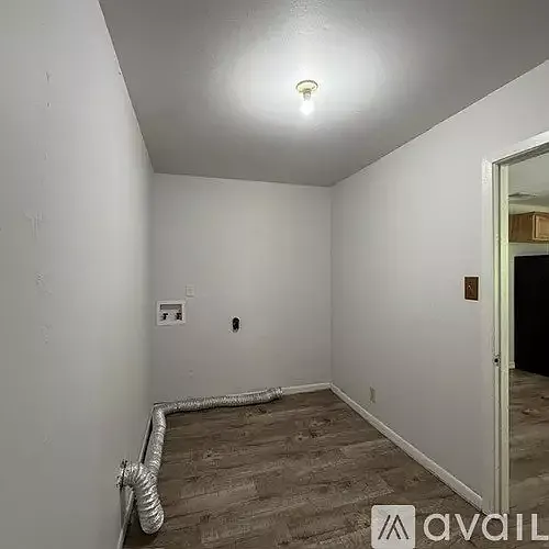 40 Anderson St — Photo 8