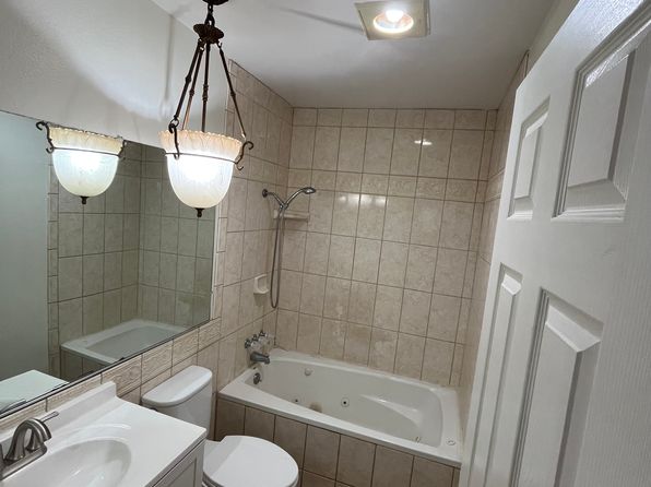 12727 Shenley St