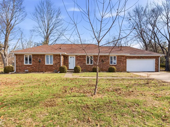 1211 Normandie Dr, Avon, IN 46123