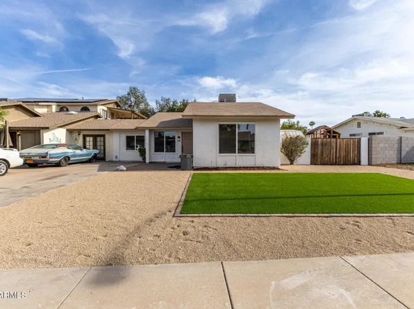 8761 W MEADOW Drive, Peoria, AZ 85382