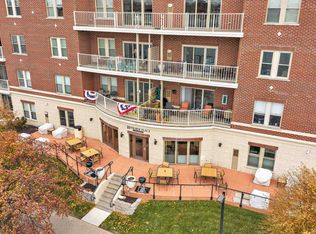 118 S Washington 104b St, Green Bay, WI 54301