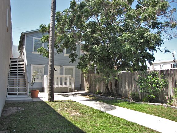2nd image of 1424 Ocean Ave APT A