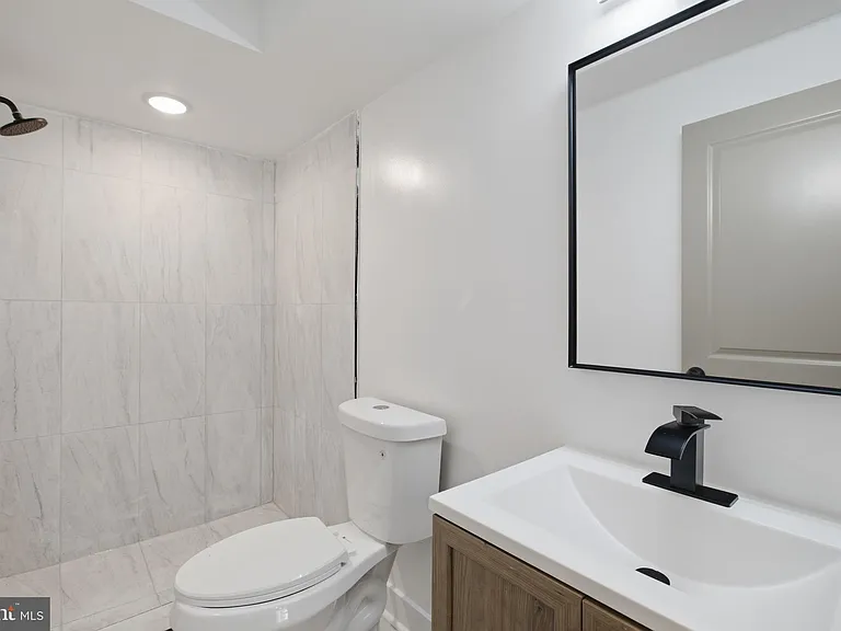 4312 Pennsgrove St #1 — Photo 14