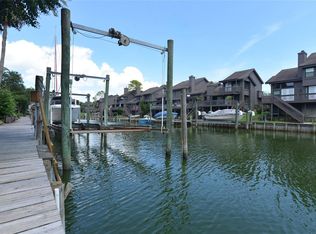 18217 Sandy Cv, Houston, TX 77058