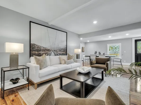 132 Oak St, Tallahassee, FL 32301