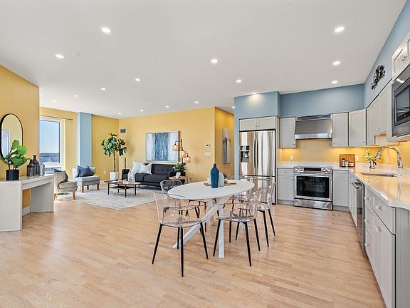 2nd image of 1001 Marina Dr APT 805