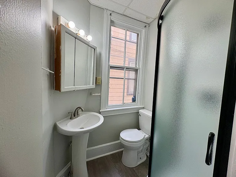 627 N Hartley Street — Photo 9