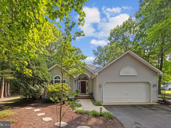 32857 Bauska Dr, Ocean View, DE 19970
