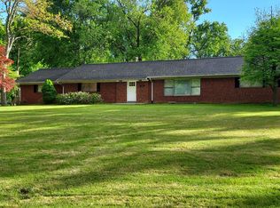 1800 Priscilla Dr, Silver Spring, MD 20904
