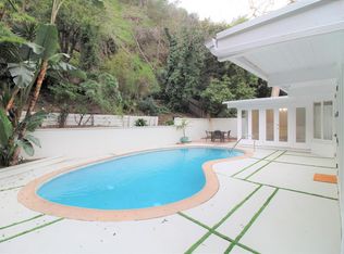 1573 Benedict Canyon Dr, Beverly Hills, CA 90210