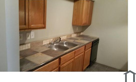 3rd image of 10921 Roger Dr APT A