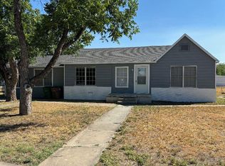214 Lipan Dr, San Angelo, TX 76903
