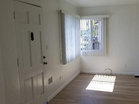 2nd image of 4440 Utah St #4440