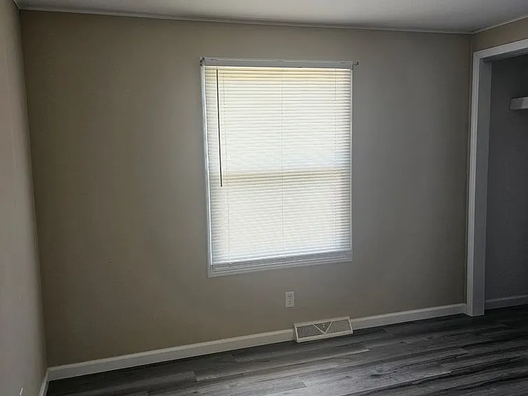 408 Troy Rd #C — Photo 16