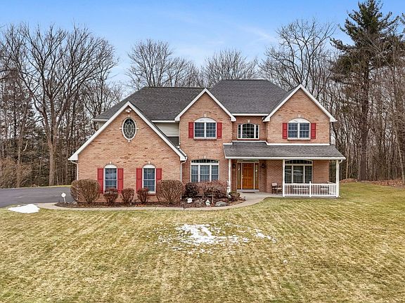 2nd image of 953 Dante Dr