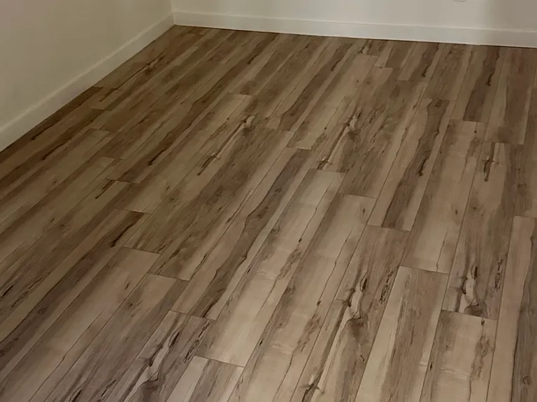 ELI KAI — Photo 7