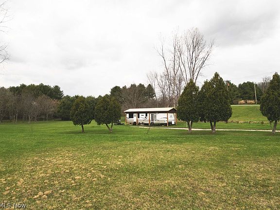 2nd image of 8766 Glenwood Rd