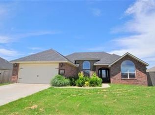 130 Solomon Cir, Forsyth, MO 65653