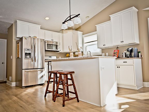 5th image of 10091 S Crossroad Cir SE #14