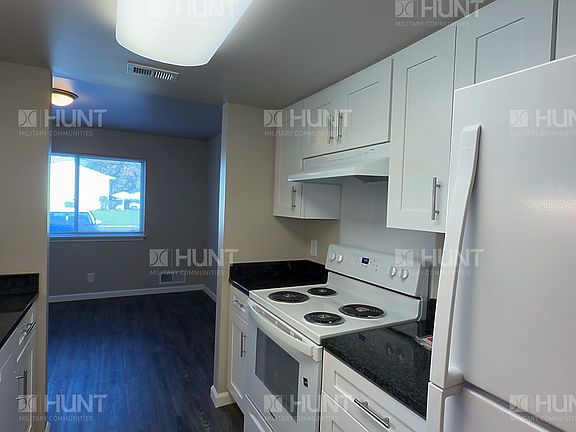 5th image of 1449 Edwards Ln SW #F
