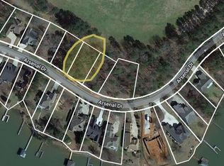 222 Arsenal Dr, Ninety Six, SC 29666