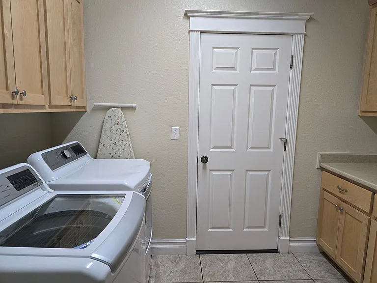 105 Sterling Oaks Dr — Photo 16