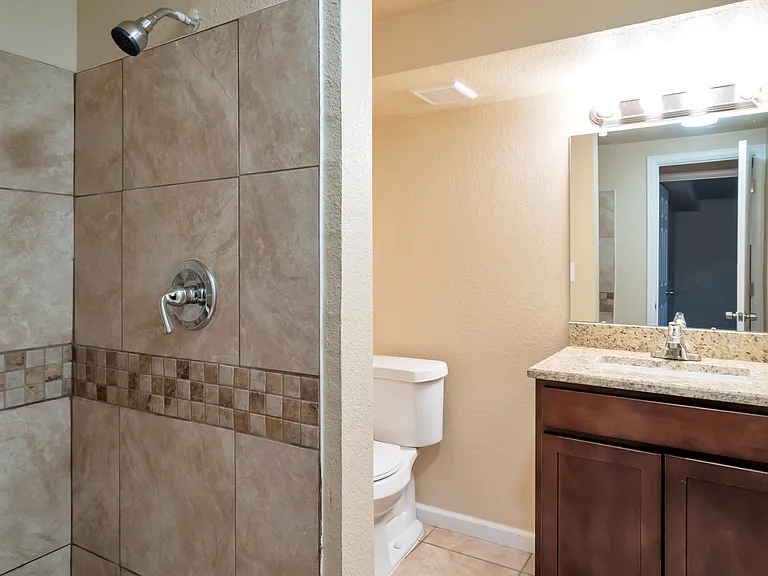 4042 S Yosemite St — Photo 14