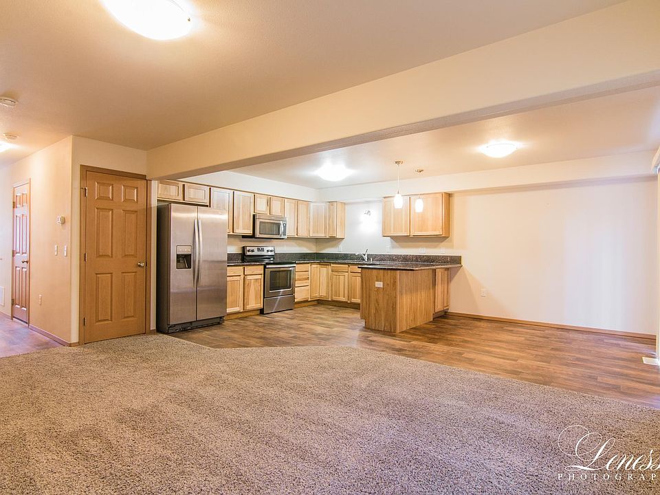 Downstairs Kitchen/Living