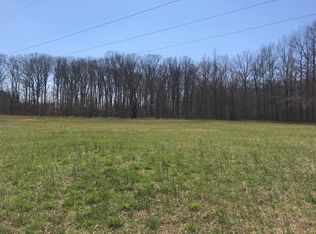 10 Green Meadow Dr, Smithville, TN 37166