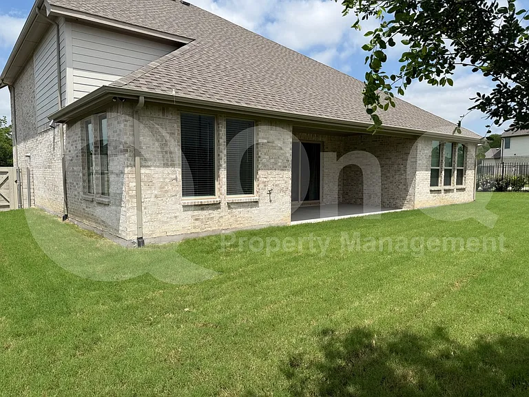 2708 Andesite Rd — Photo 33