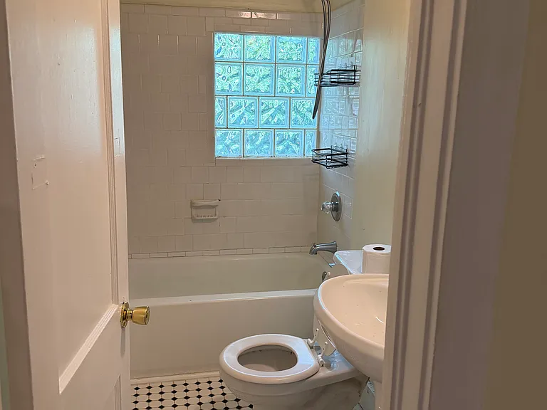 754 Antone St NW — Photo 12
