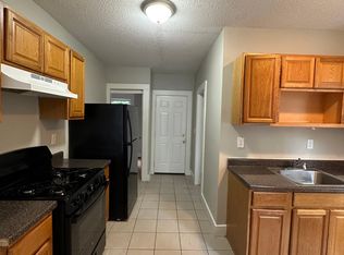 14 Market St #A, New Haven, CT 06513