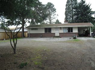 18623 1st Ave S, Normandy Park, WA 98148