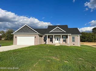 120 Hidden Valley Dr, Bardstown, KY 40004