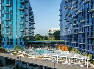 Exo, Reston, VA 20190