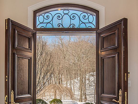 4th image of 11a Dogwood Lane