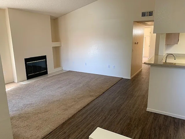 Coronado Villas — Photo 21